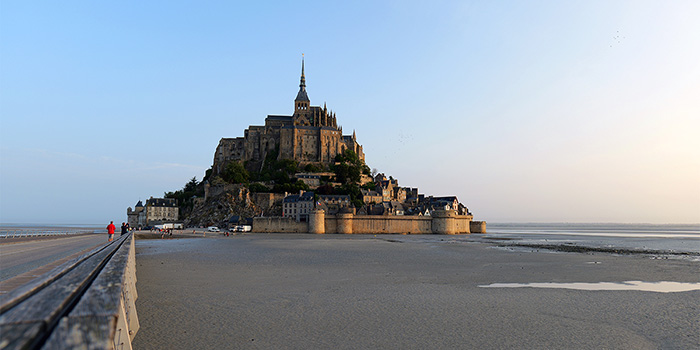 Cómo llegar a Mont Saint Michel: a pie, en bici o en bus 🤔