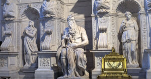 Roma · San Pietro in Vincoli · Moises de Miguel Angel y Cadenas de San Pedro · Italia · Latidos Viajeros